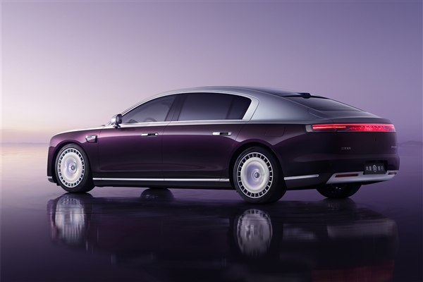 問界M8領(lǐng)銜！盤點2025值得關(guān)注的10款新車：SUV車型成為主流