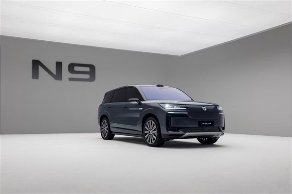 問界M8領(lǐng)銜！盤點(diǎn)2025值得關(guān)注的10款新車：SUV車型成為主流