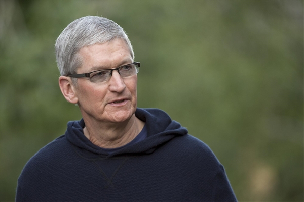 iPhone SE系列退場！喬布斯時代的iPhone設(shè)計全部謝幕