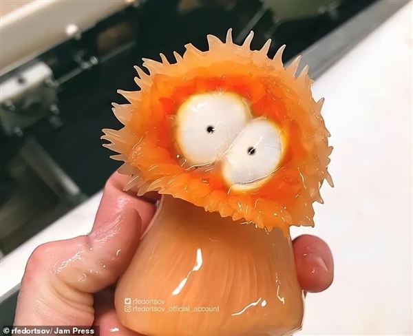 灰不溜秋像個腦袋 深海外星生物太恐怖！嗯 是魚 很好吃