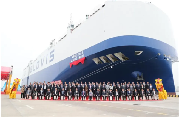 總長200米！中船廣船國際建造8600車汽車運輸船首船交付