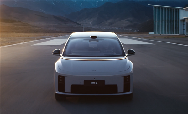 理想汽車官宣：首款純電SUV i8將于7月發(fā)布