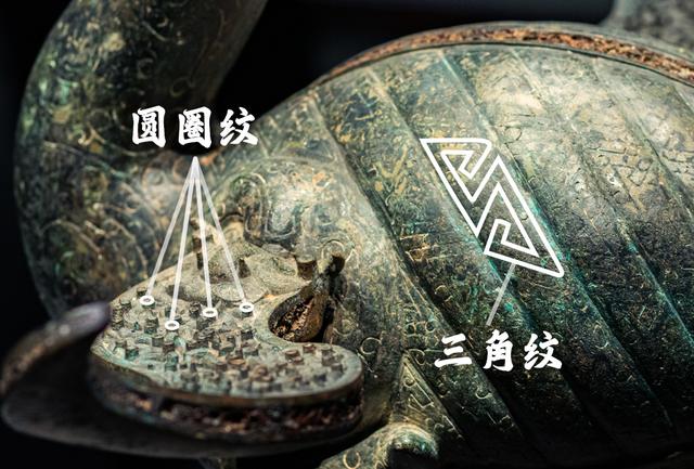 看鹿角立鶴：古人眼中鹿鶴融合的吉祥寓意，驚！鹿角立鶴：鹿與鶴的神奇融合，祥瑞滿滿