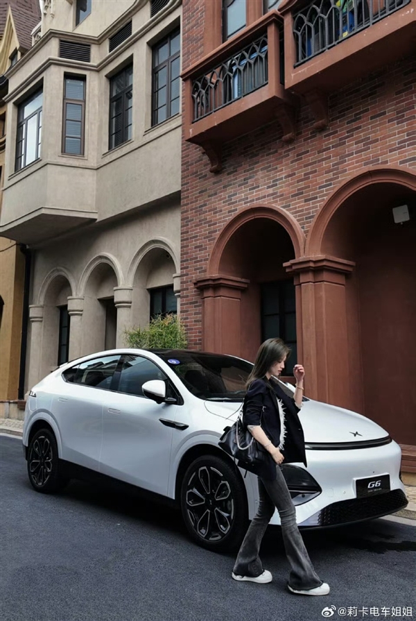2025款小鵬G6新車(chē)上市 第一波美女小姐姐照片出爐