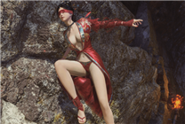 玩家饞壞了！《明末》女主新圖：紅色服飾身材火辣