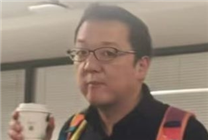 宮崎英高疑現(xiàn)身騰訊深圳辦公室！笑容滿面非常開心