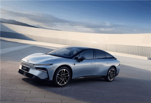 造車新勢力單周銷量榜：小鵬汽車持續(xù)爆賣 力壓理想奪得第一