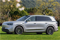 問(wèn)界M8車型預(yù)訂訂單累計(jì)超10萬(wàn)臺(tái) 余承東：感謝10萬(wàn)個(gè)家庭支持